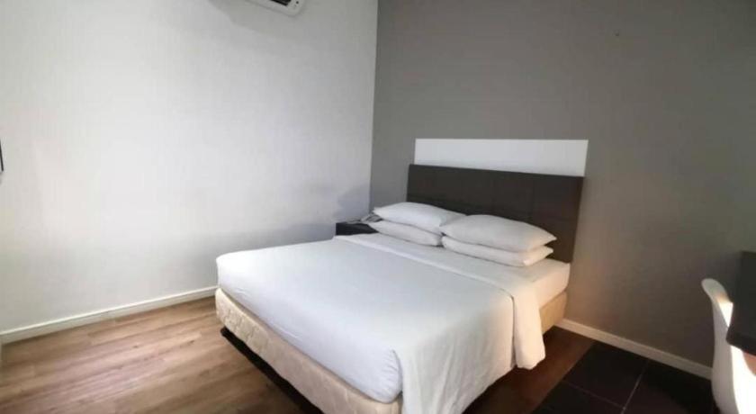 The Ardens Hotel - Austin Τζόχορ Μπάχρου Εξωτερικό φωτογραφία