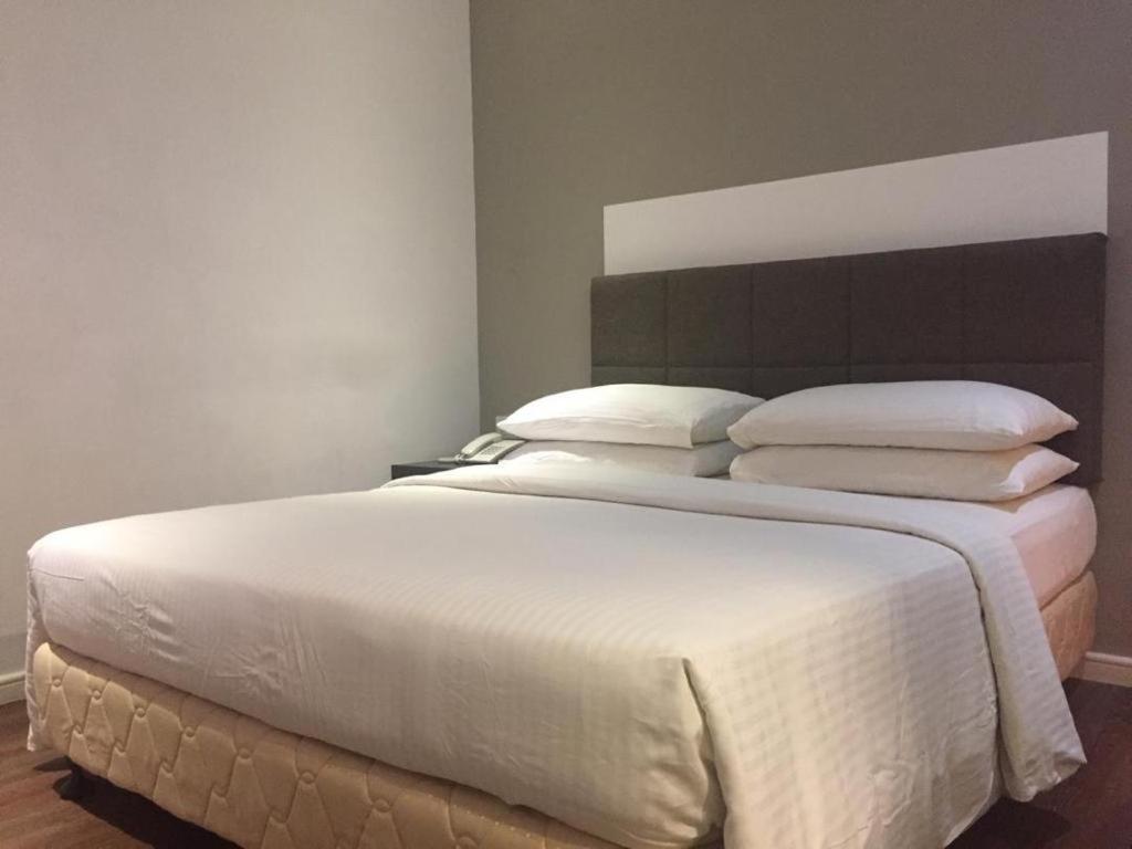 The Ardens Hotel - Austin Τζόχορ Μπάχρου Εξωτερικό φωτογραφία